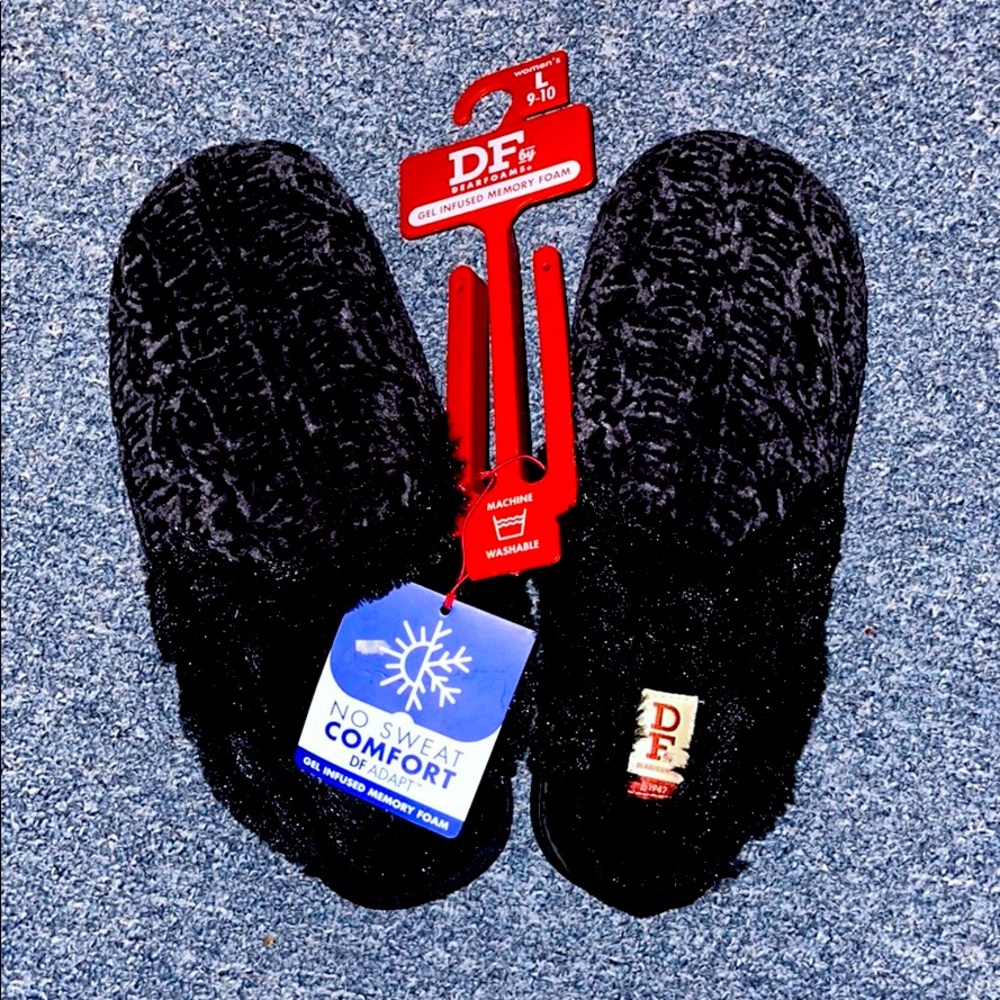 Women’s slippers
